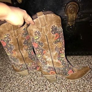 Laredo cowboy boots
